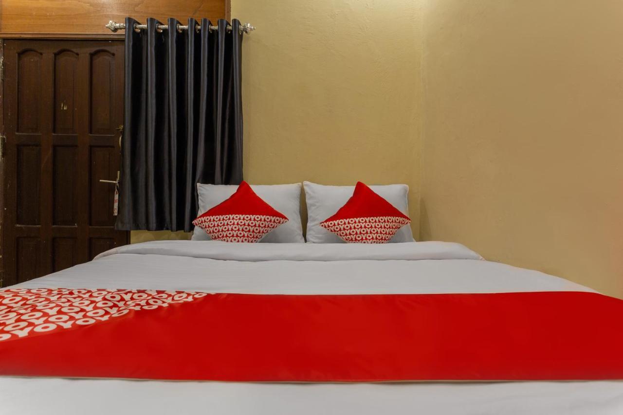 Oyo 2527 Hotel Triana Palangkaraya Extérieur photo